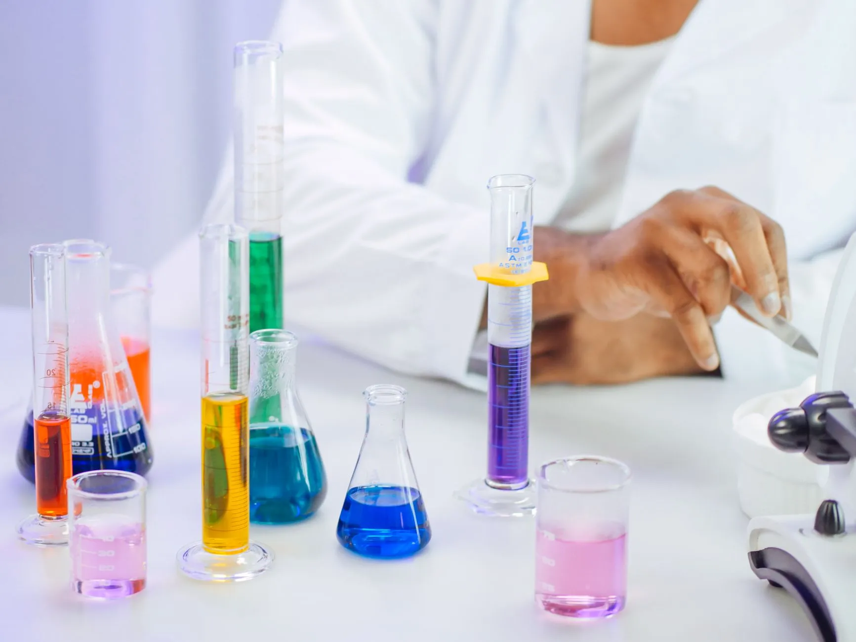 湖北企业数字化转型中定制软件开发的技术选型与实施要点